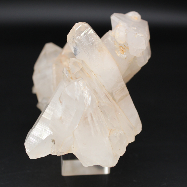 Natural raw quartz