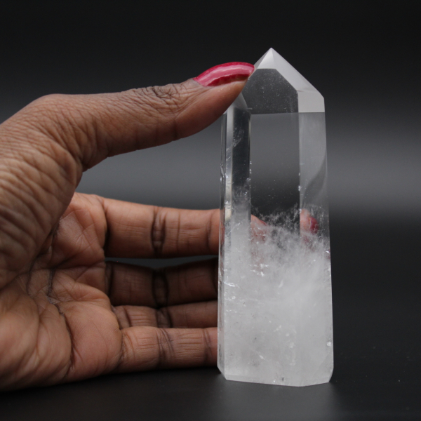 Quartz prism crystal