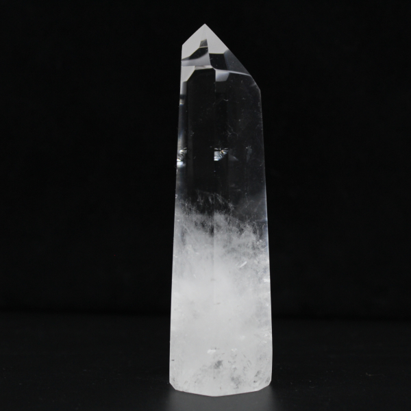 Quartz prism crystal