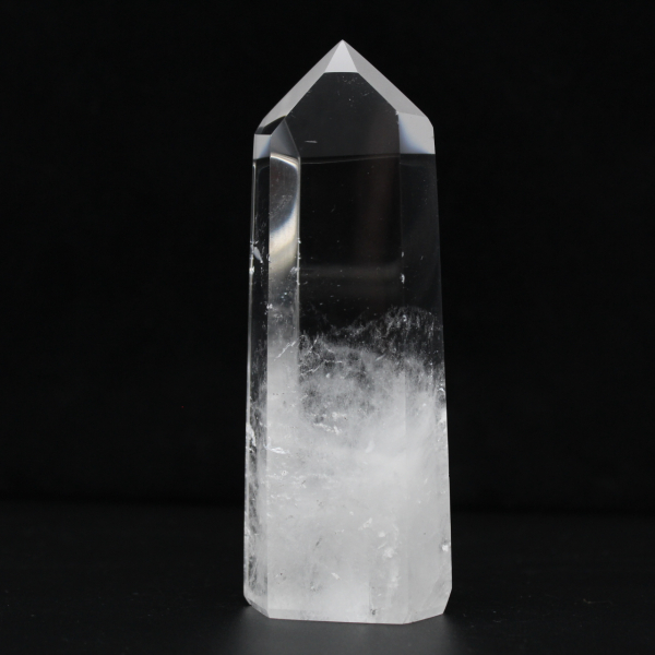 Quartz prism crystal