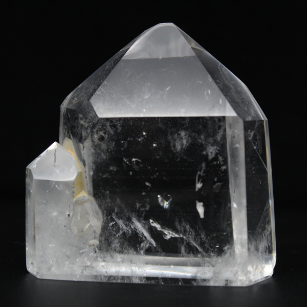 Crystal quartz prism