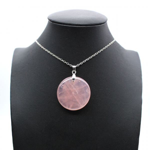 Round rose quartz pendant