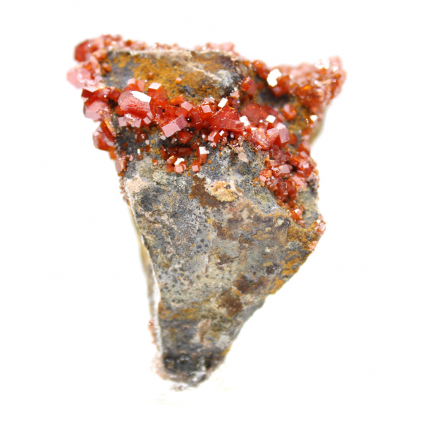 Natural Vanadinite Crystallization