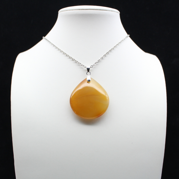 Carnelian drop pendant