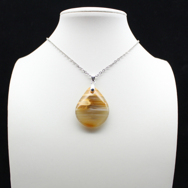 Carnelian drop pendant