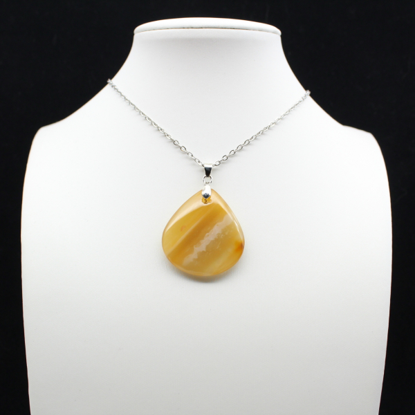 Carnelian drop pendant