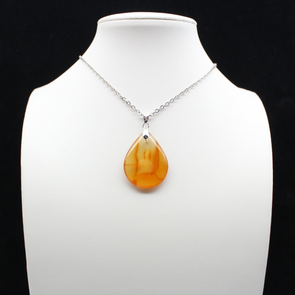 Carnelian drop pendant