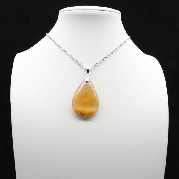 Carnelian drop pendant