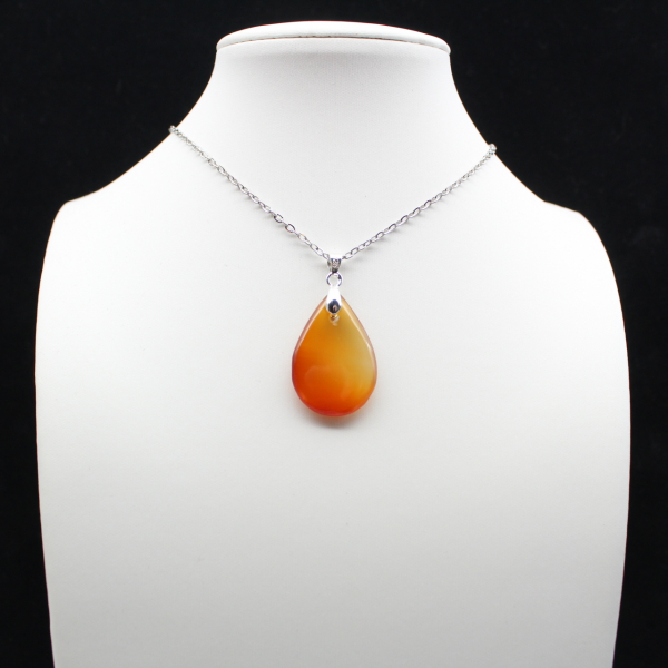 Carnelian drop pendant