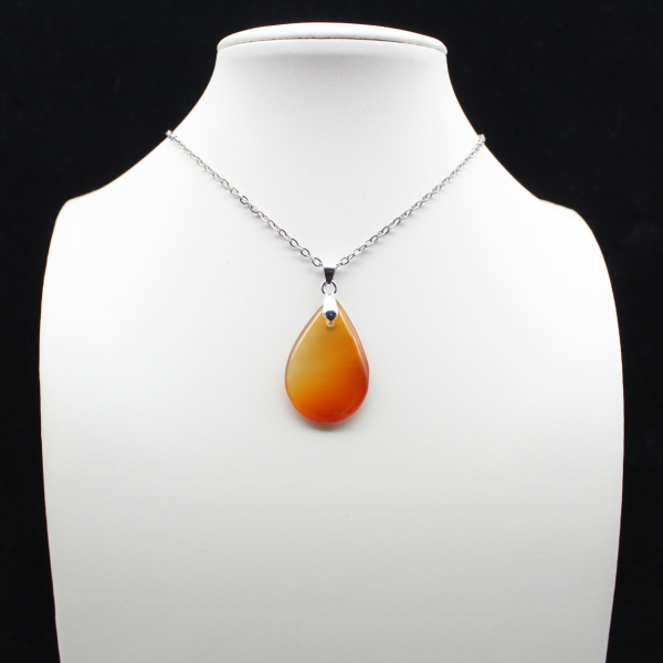 Carnelian drop pendant