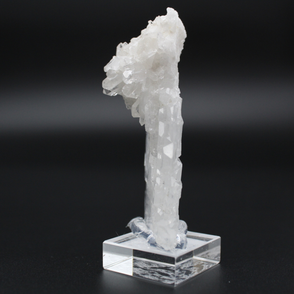 Faden quartz on base