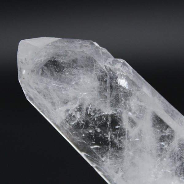 Faden quartz crystal on base