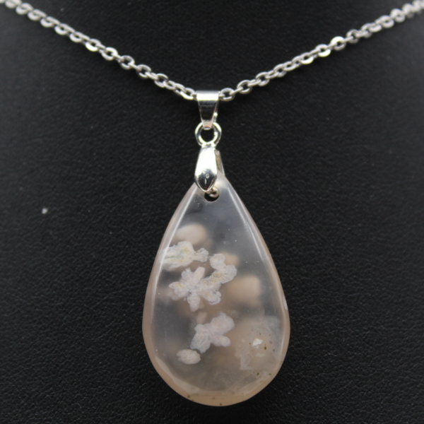 Teardrop Flower Agate Pendant