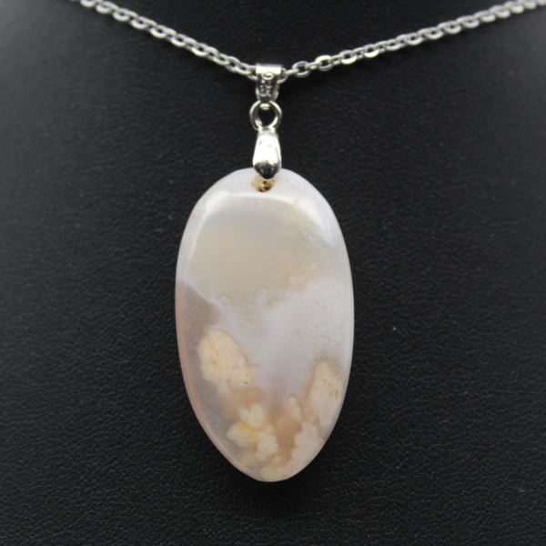 Oval Flower Agate Pendant