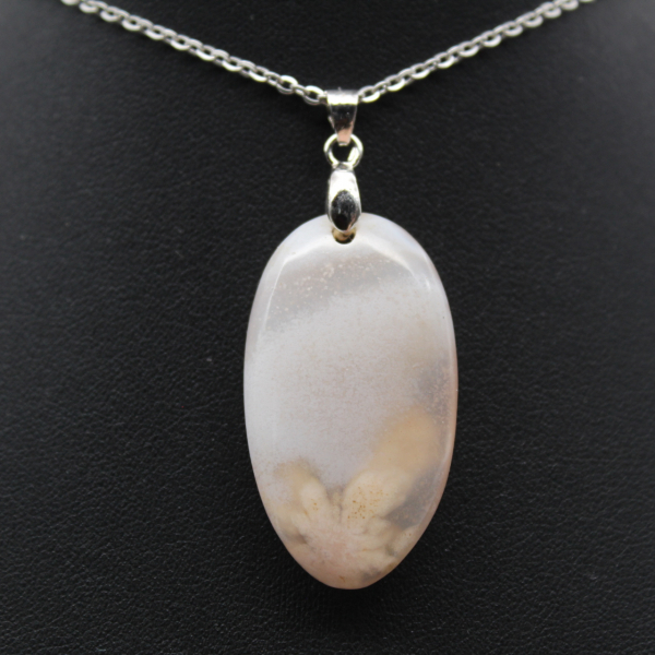 Oval Flower Agate Pendant