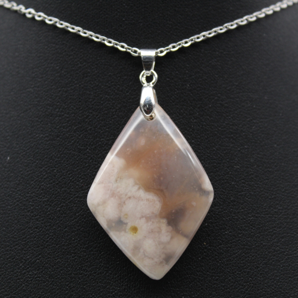 Flower Agate Diamond Pendant