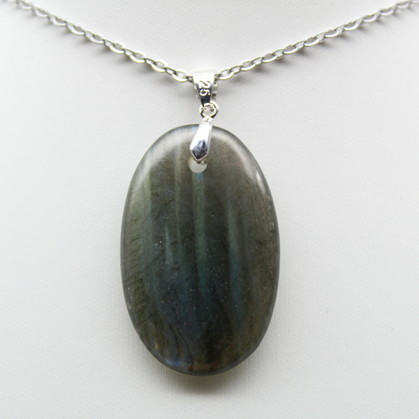 Labradorite Oval Pendant