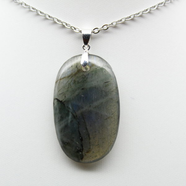 Labradorite Oval Pendant