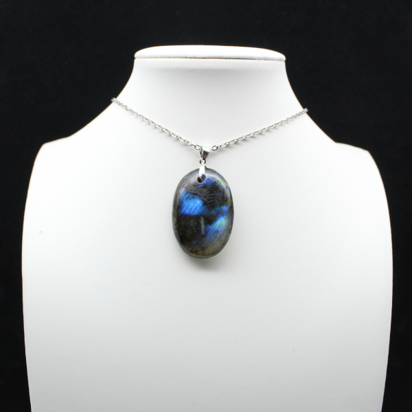 Labradorite Oval Pendant