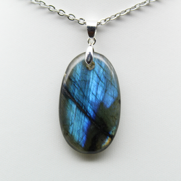 Labradorite Oval Pendant