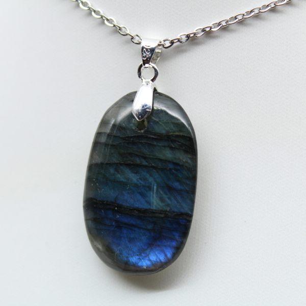 Labradorite Oval Pendant