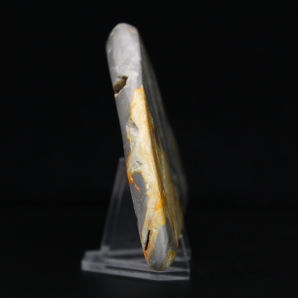 Polished Bumblebee Jasper, Collection and Aesthetics