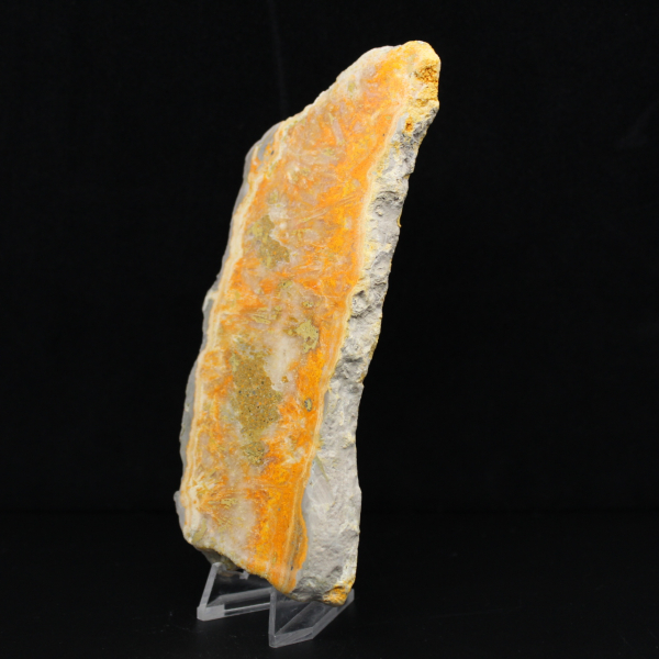 Bumblebee Jasper: Mineral plaque from Indonesia