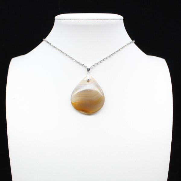 Banded agate pendant