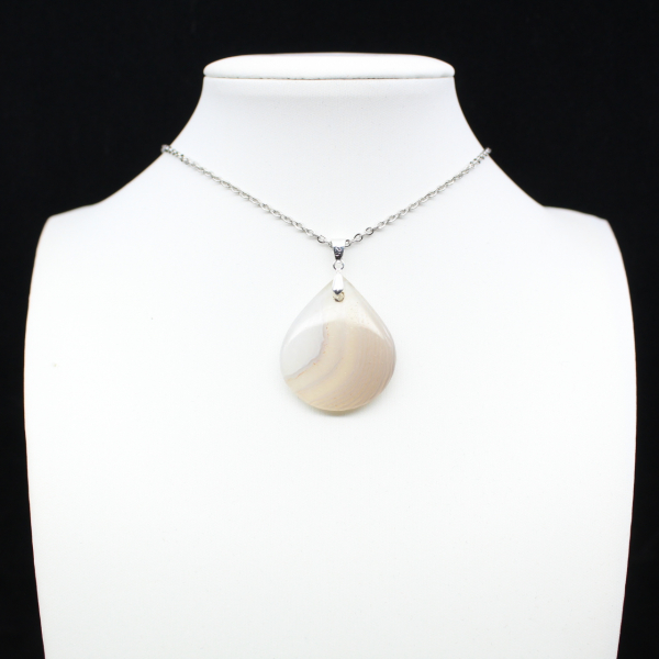 Banded agate pendant
