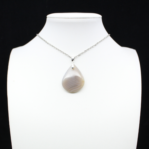 Banded agate pendant