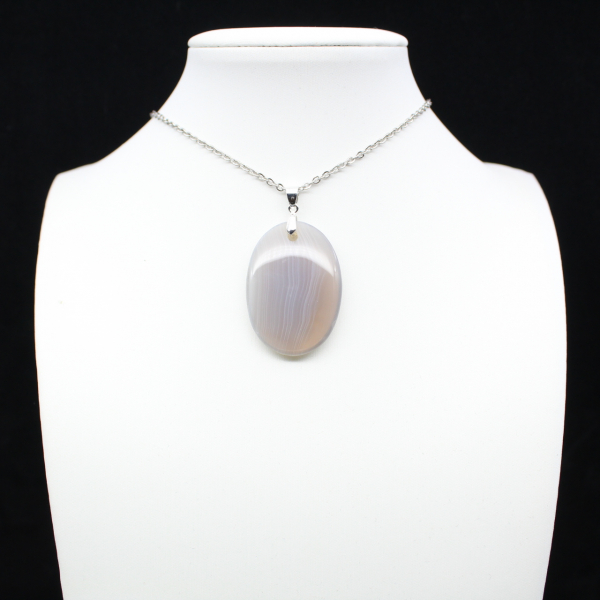 Banded agate pendant