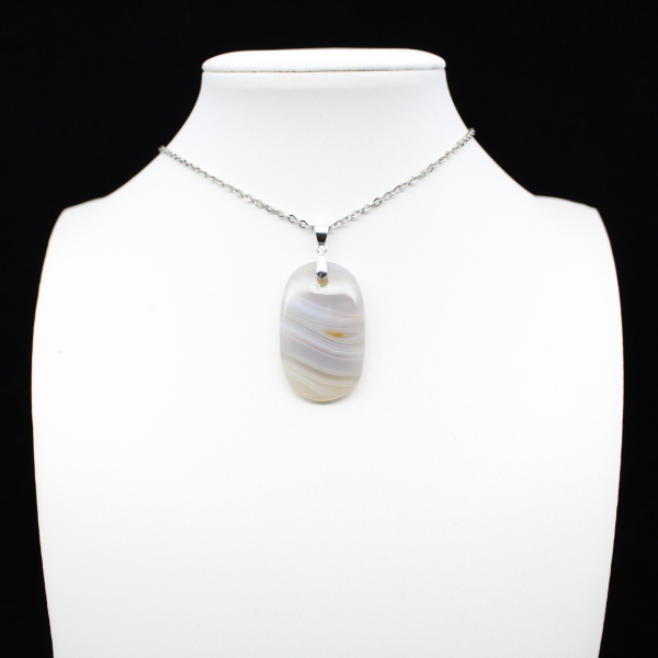 Banded agate pendant