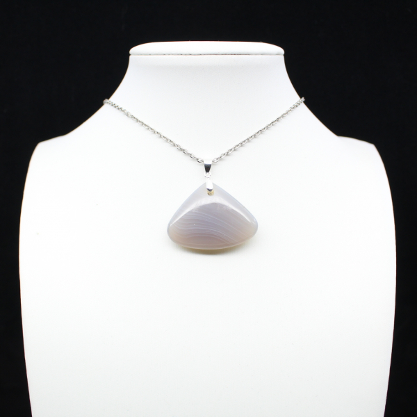 Banded agate pendant
