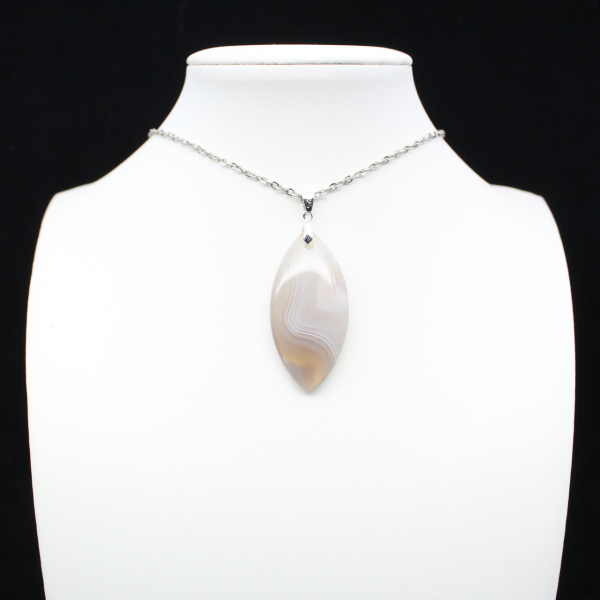 Banded agate pendant