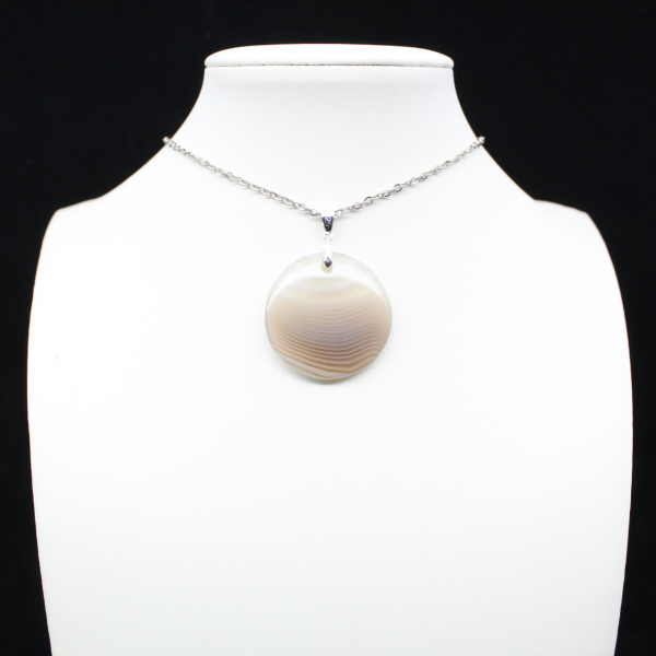 Banded agate pendant