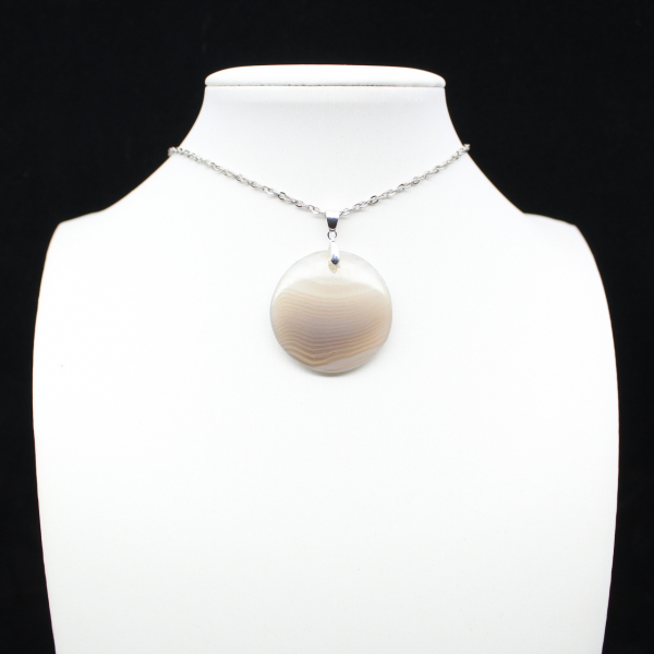 Banded agate pendant