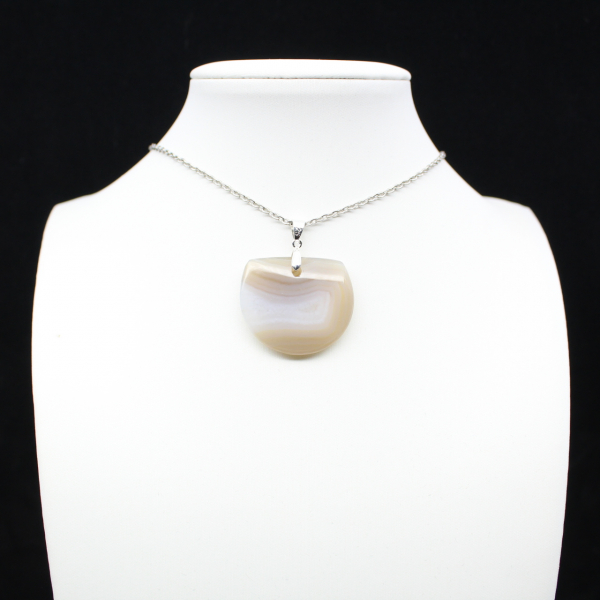 Banded agate pendant