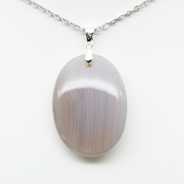 Banded agate pendant