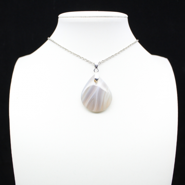 Banded agate pendant