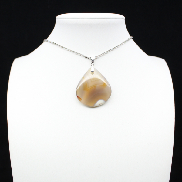 Banded agate pendant
