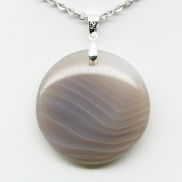 Banded agate pendant