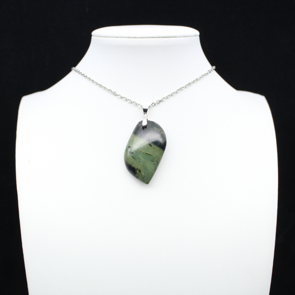 Kambamba Jasper Flame Pendant