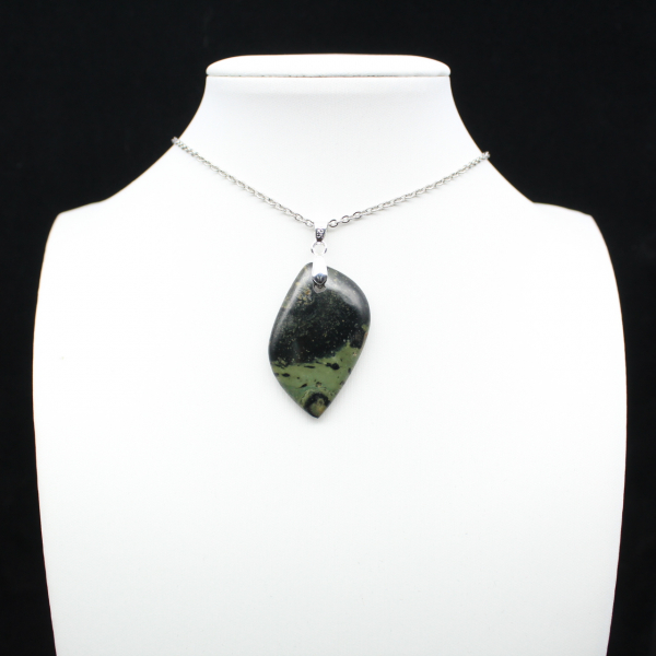 Kambamba Jasper Flame Pendant