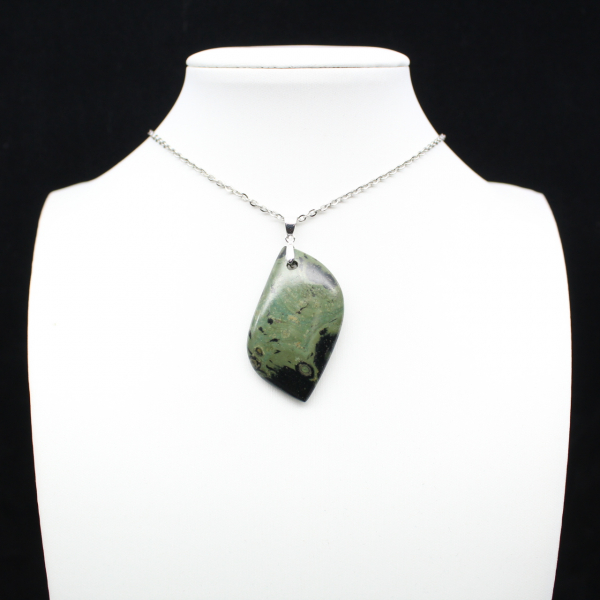 Kambamba Jasper Flame Pendant