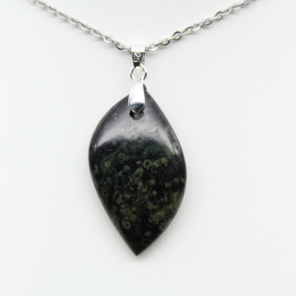 Kambamba Jasper Flame Pendant