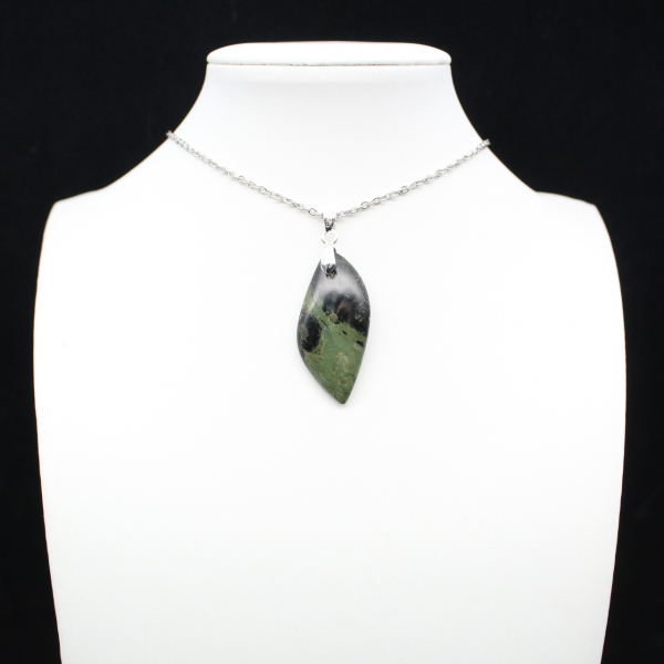 Kambamba Jasper Leaf Pendant