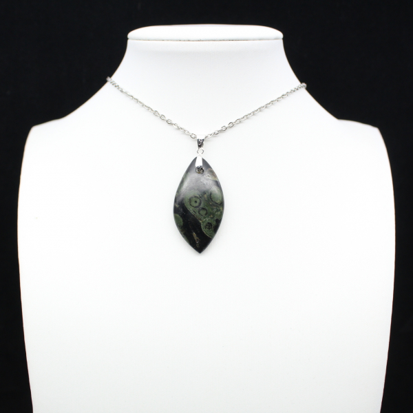 Kambamba Jasper Leaf Pendant