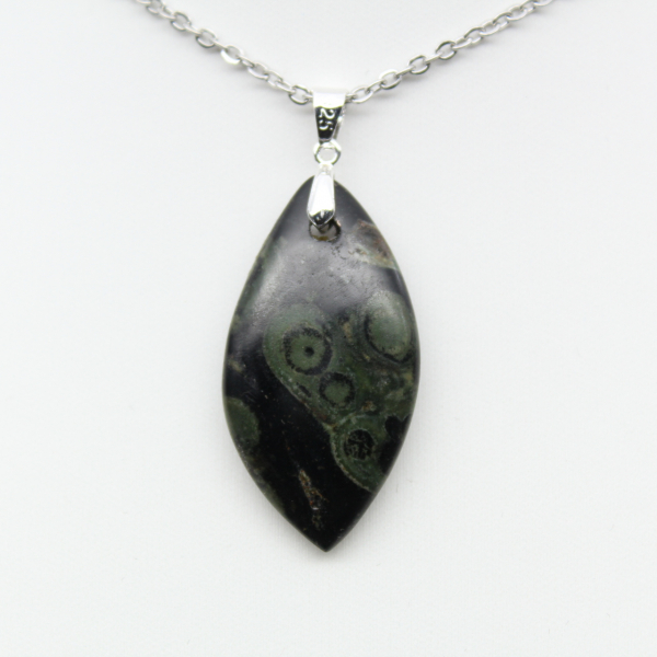 Kambamba Jasper Leaf Pendant