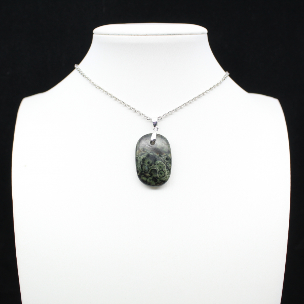 Kambamba Jasper Leaf Pendant