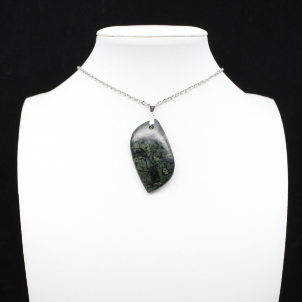 Kambamba Jasper Flame Pendant